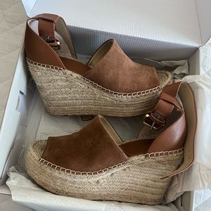 Marc Fisher Adalyn wedge